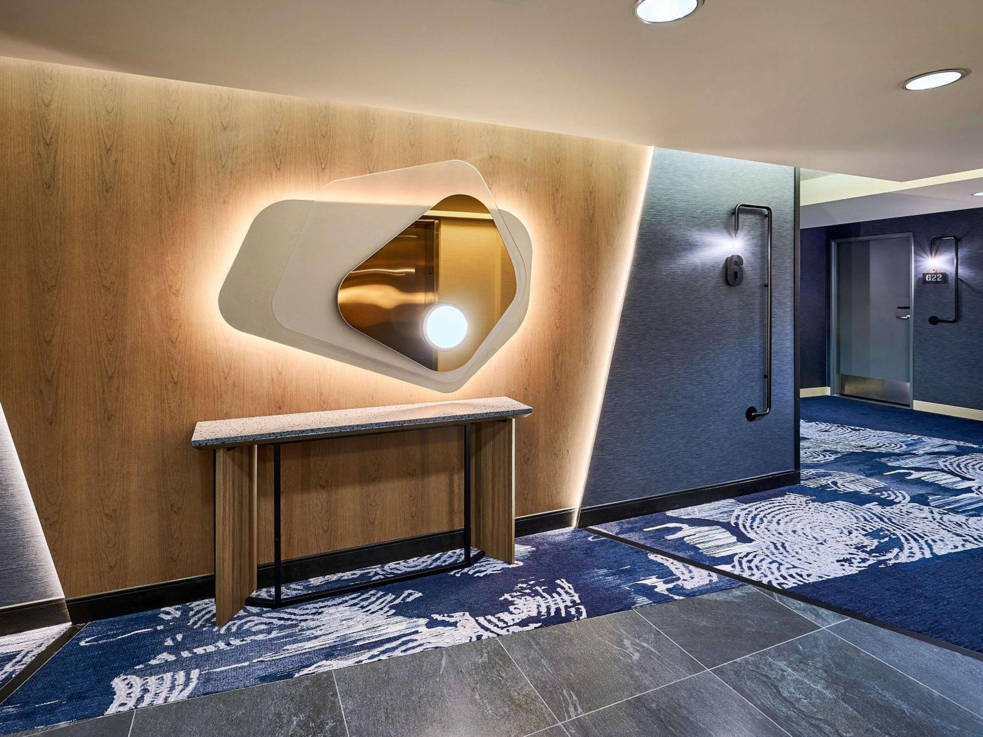 Novotel Toronto Vaughan Centre Экстерьер фото