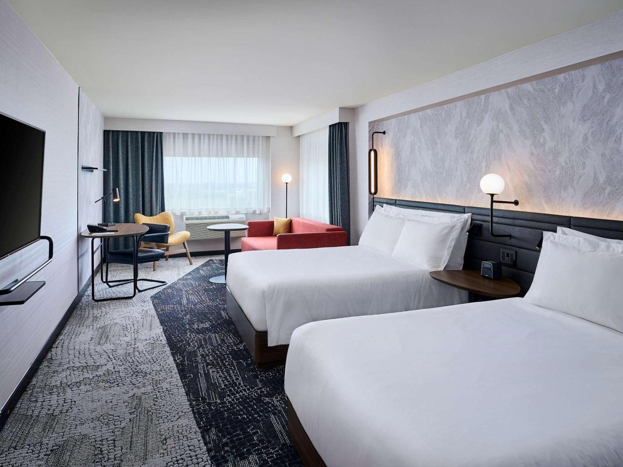 Novotel Toronto Vaughan Centre Экстерьер фото
