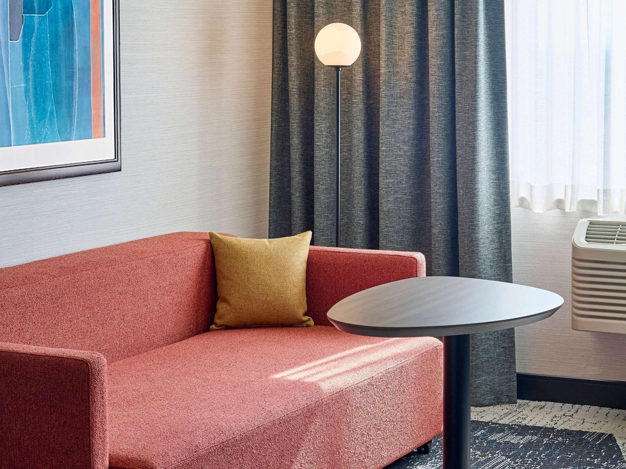 Novotel Toronto Vaughan Centre Экстерьер фото