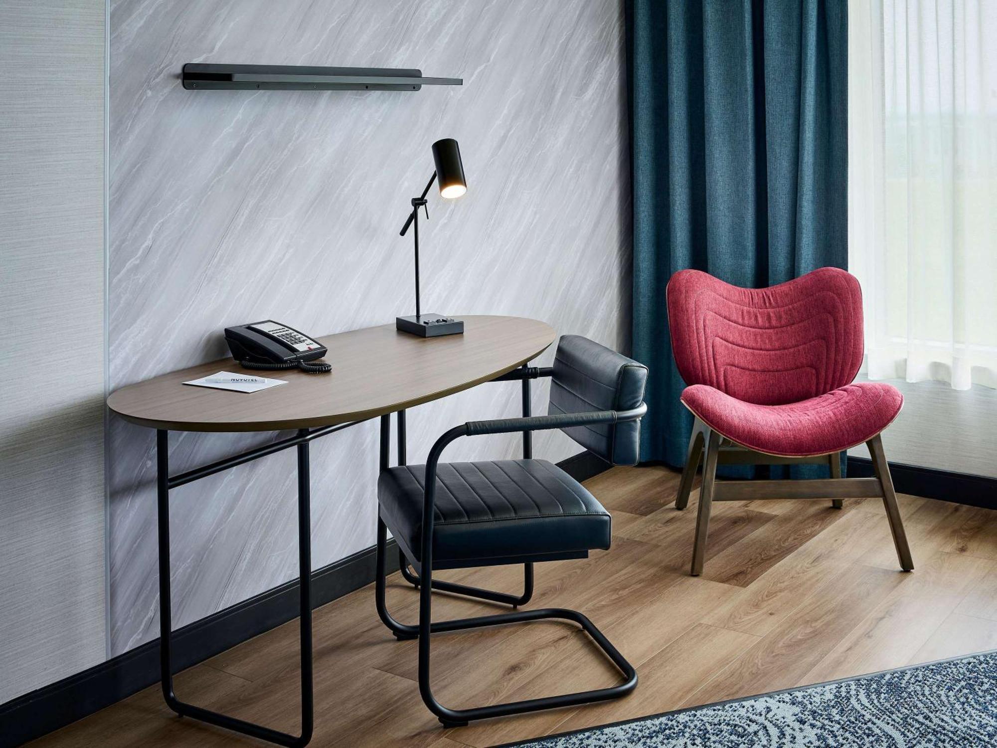 Novotel Toronto Vaughan Centre Экстерьер фото