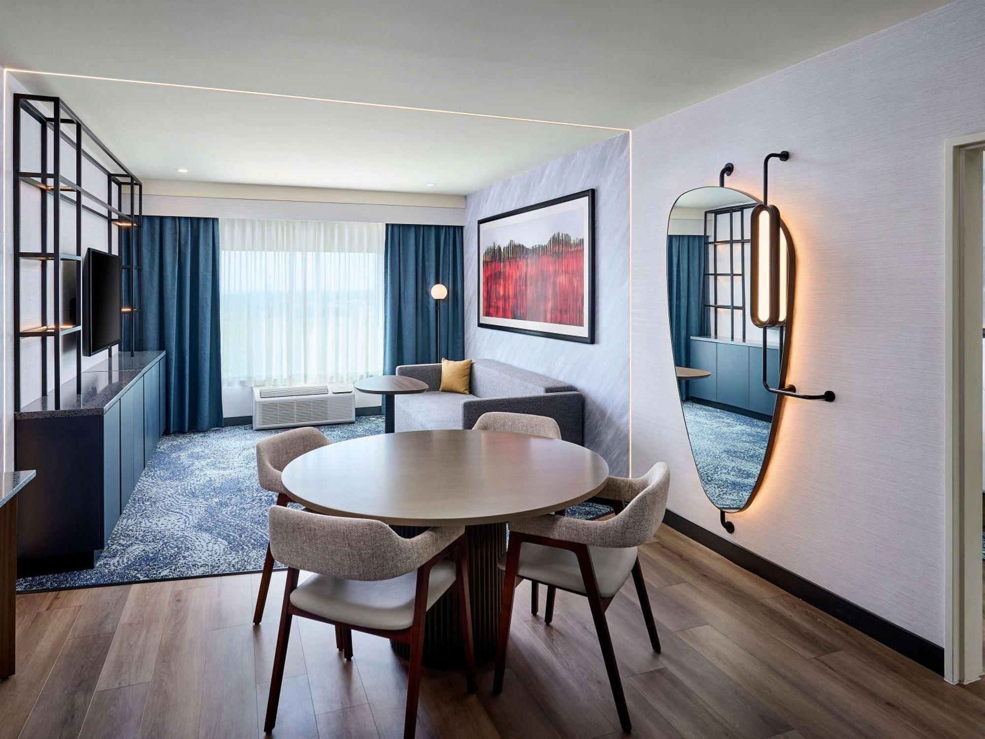 Novotel Toronto Vaughan Centre Экстерьер фото