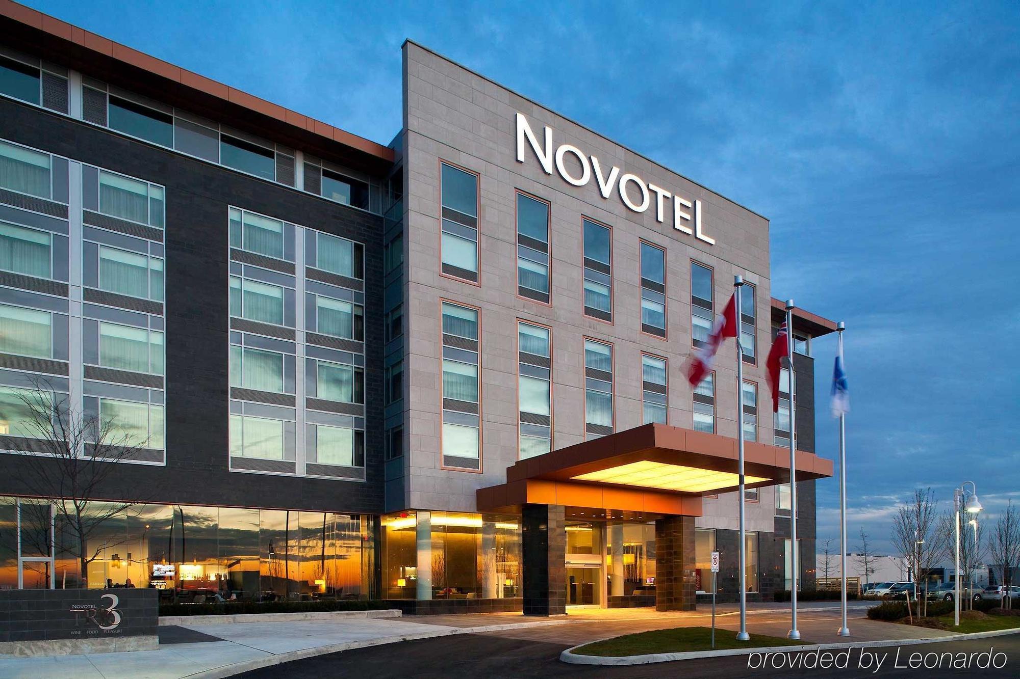 Novotel Toronto Vaughan Centre Экстерьер фото