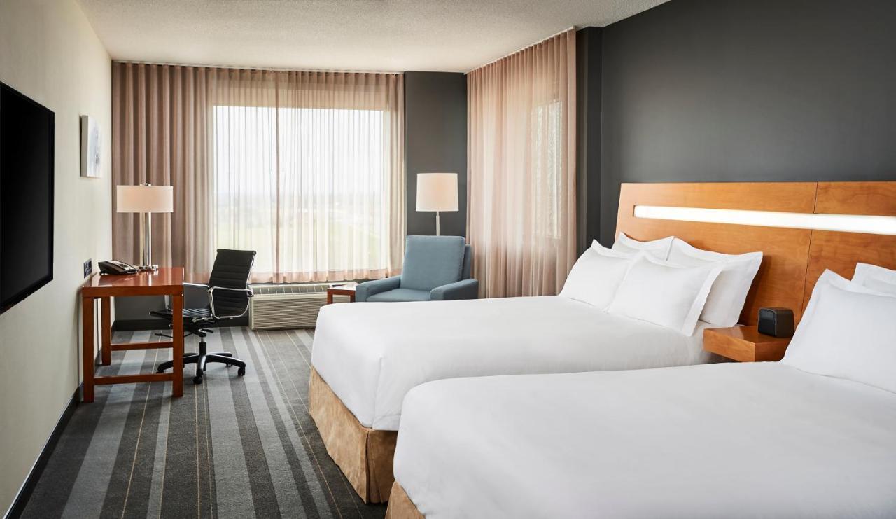Novotel Toronto Vaughan Centre Экстерьер фото
