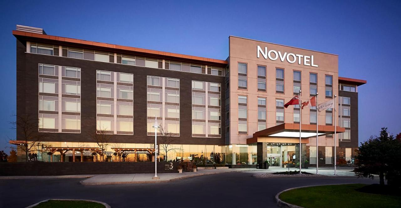 Novotel Toronto Vaughan Centre Экстерьер фото